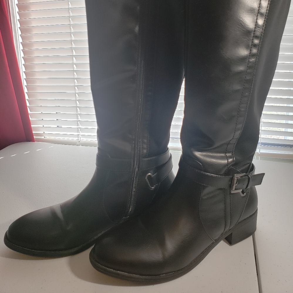 Ladies Boots
